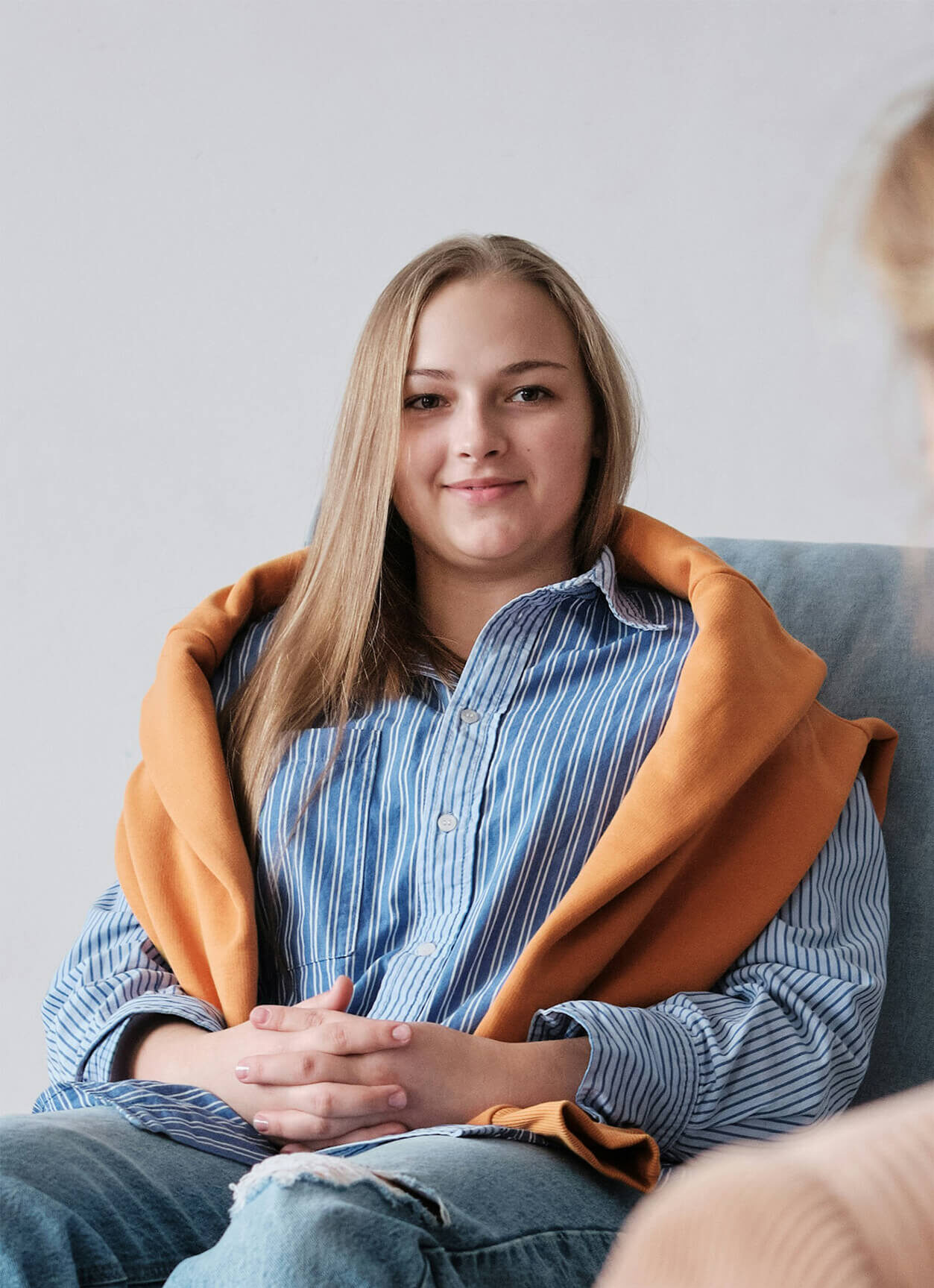 A woman getting therapy.